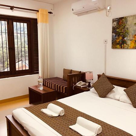 Sarvodaya Samma Vaasa Residence Kandy Bagian luar foto