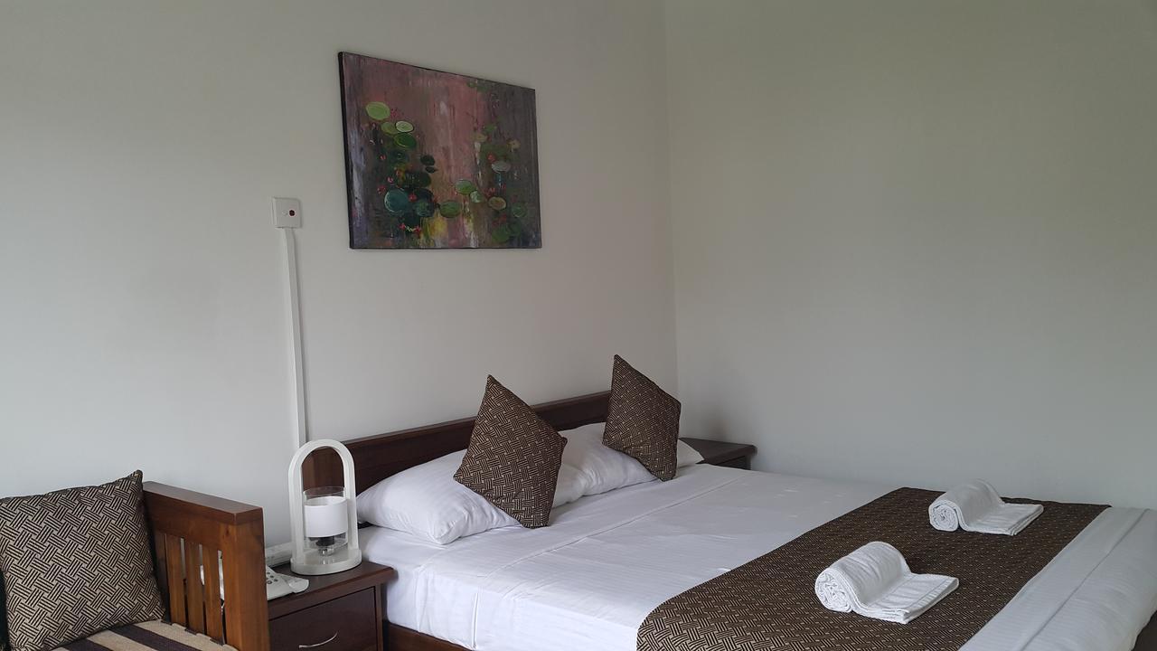 Sarvodaya Samma Vaasa Residence Kandy Bagian luar foto