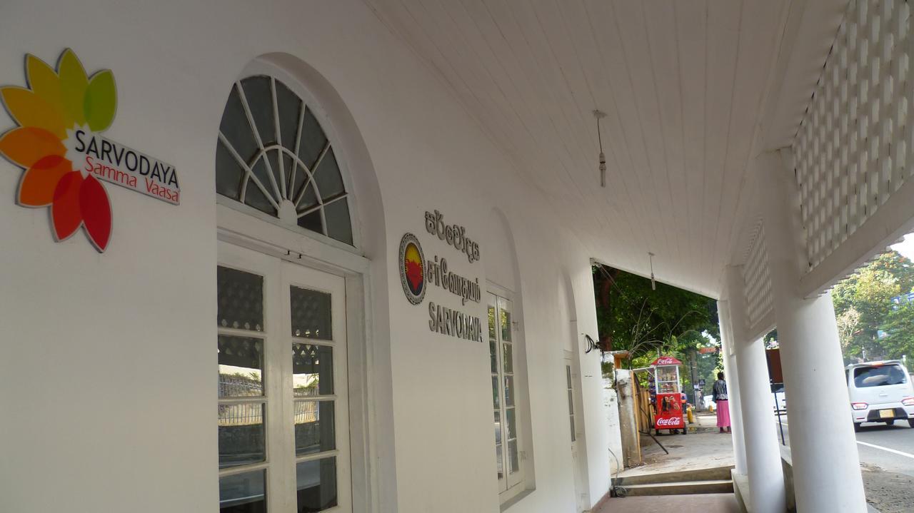 Sarvodaya Samma Vaasa Residence Kandy Bagian luar foto
