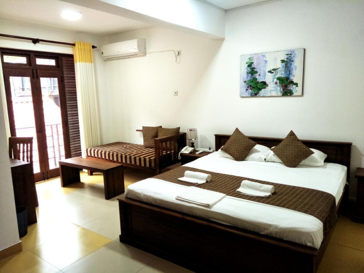 Sarvodaya Samma Vaasa Residence Kandy Bagian luar foto