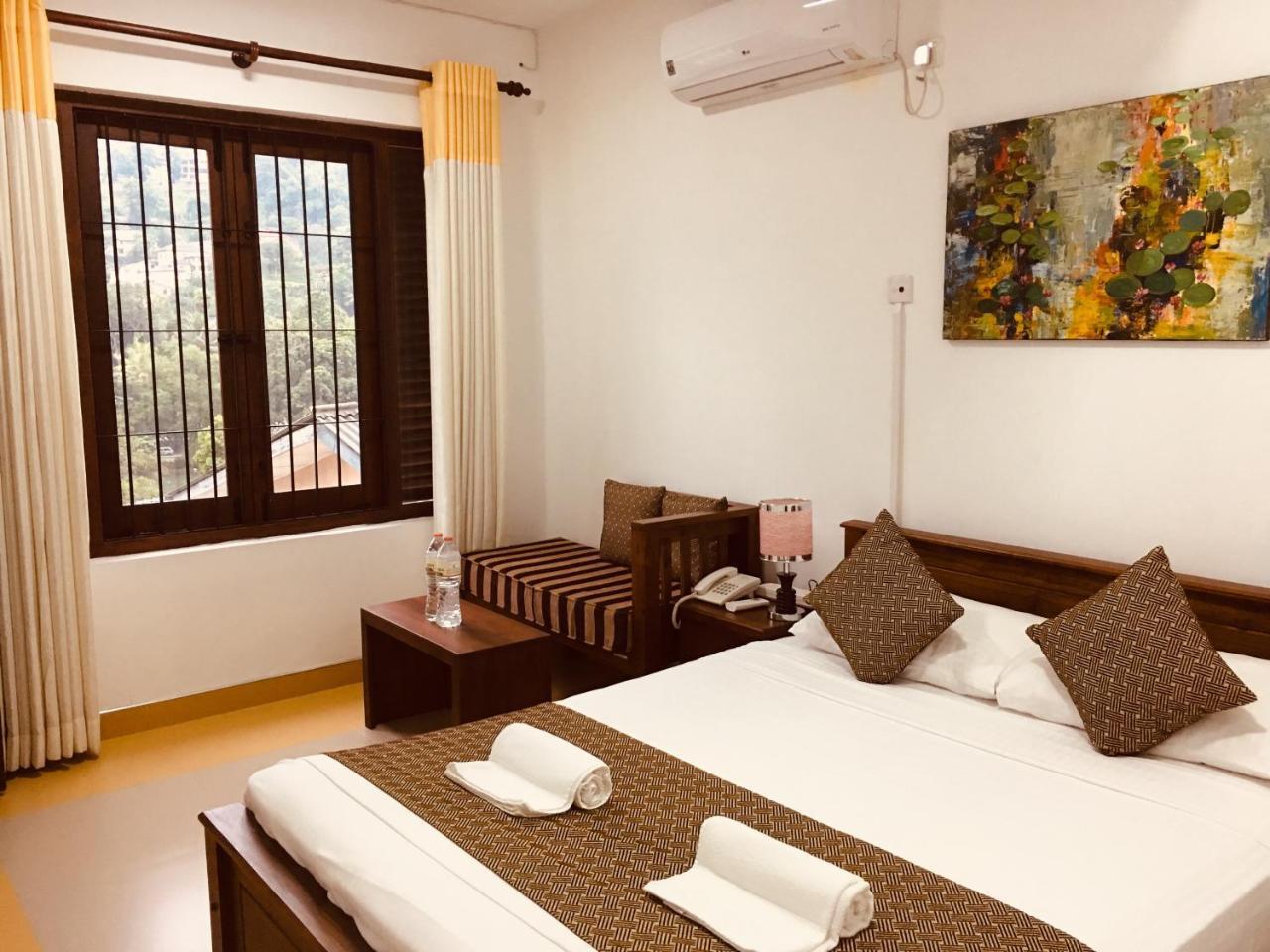 Sarvodaya Samma Vaasa Residence Kandy Bagian luar foto