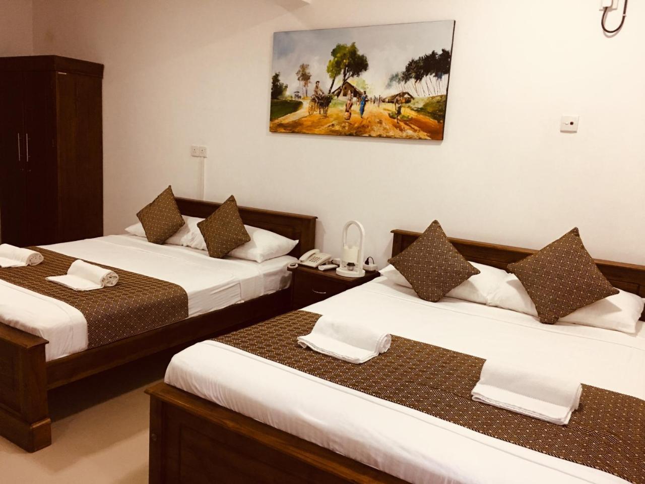 Sarvodaya Samma Vaasa Residence Kandy Bagian luar foto