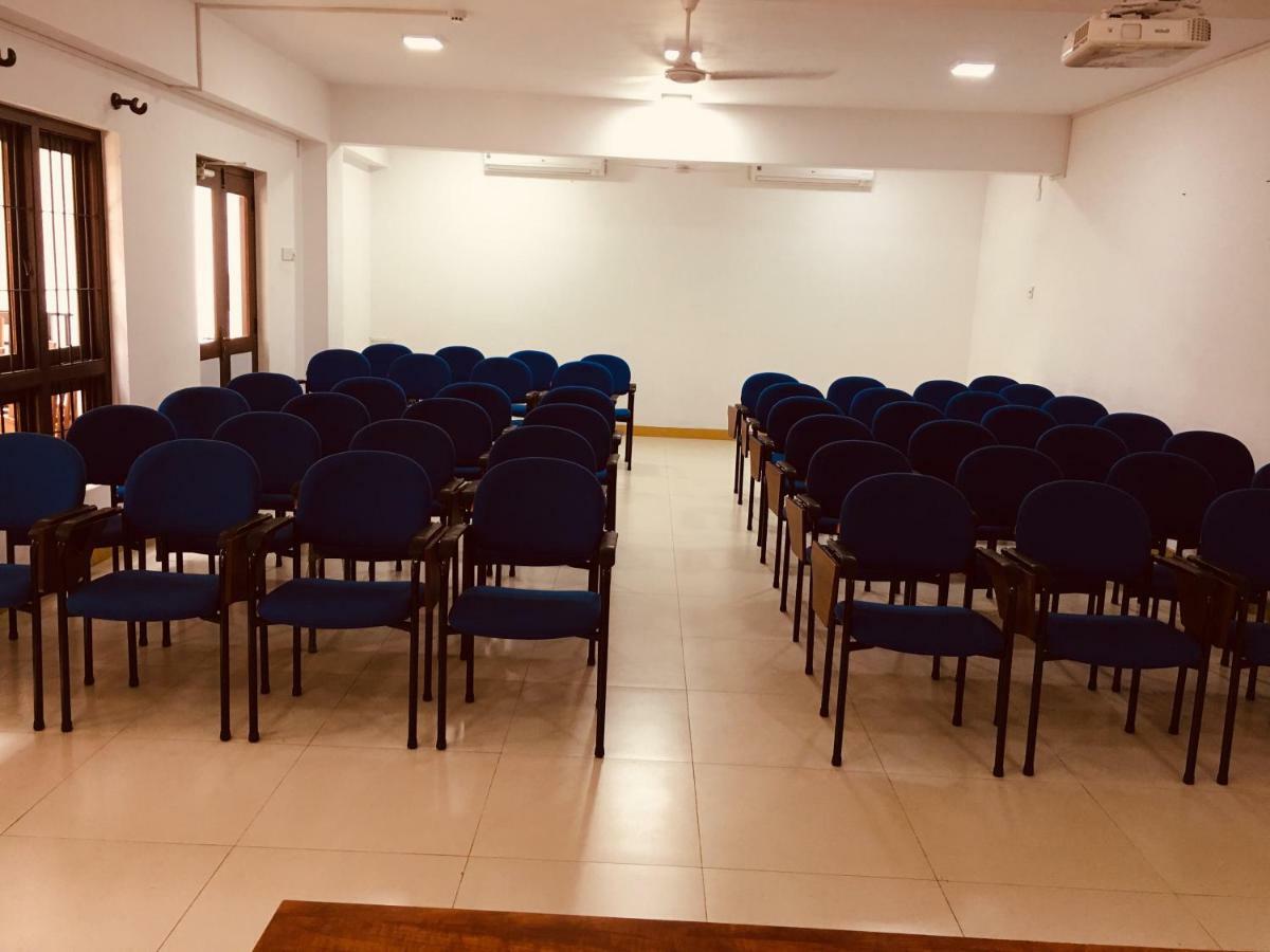 Sarvodaya Samma Vaasa Residence Kandy Bagian luar foto