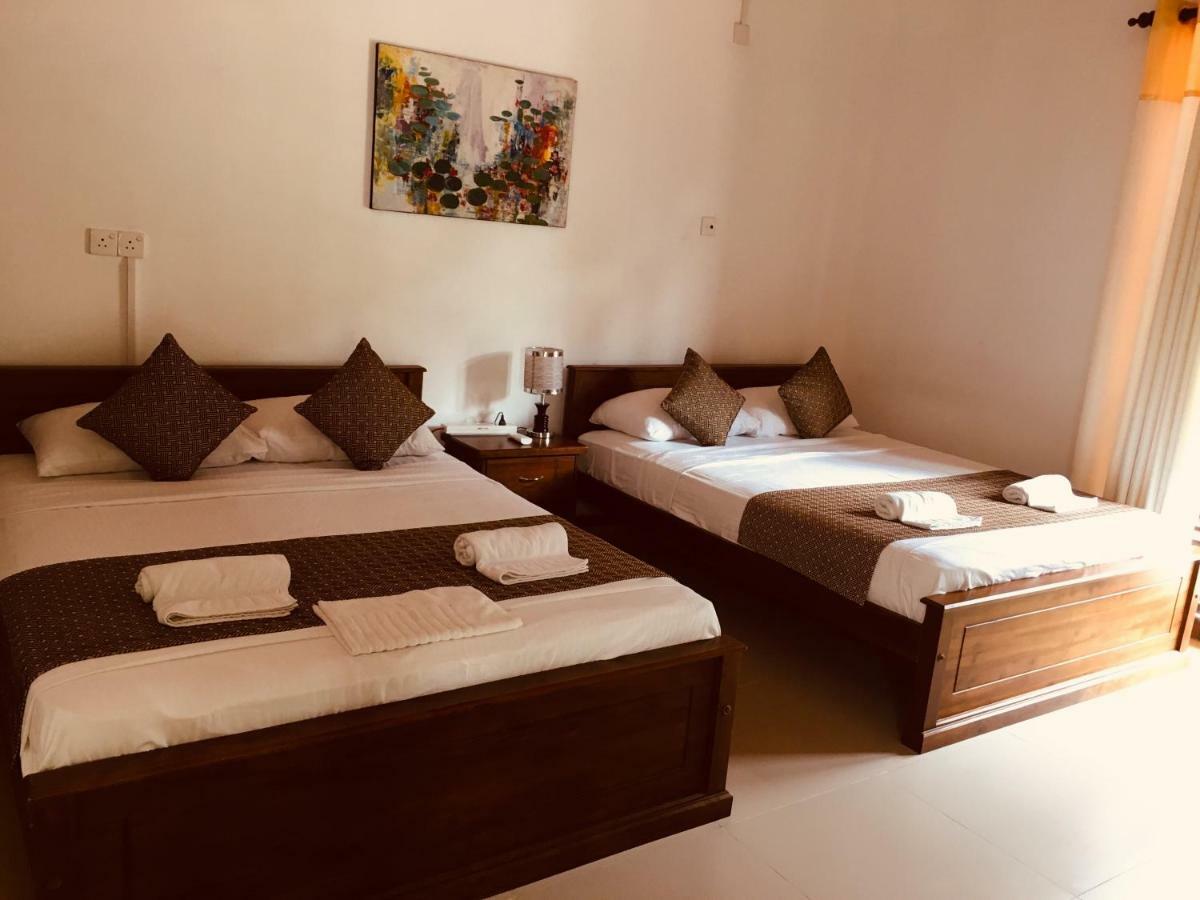Sarvodaya Samma Vaasa Residence Kandy Bagian luar foto