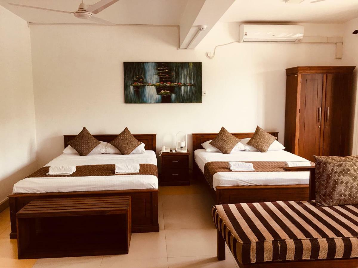 Sarvodaya Samma Vaasa Residence Kandy Bagian luar foto