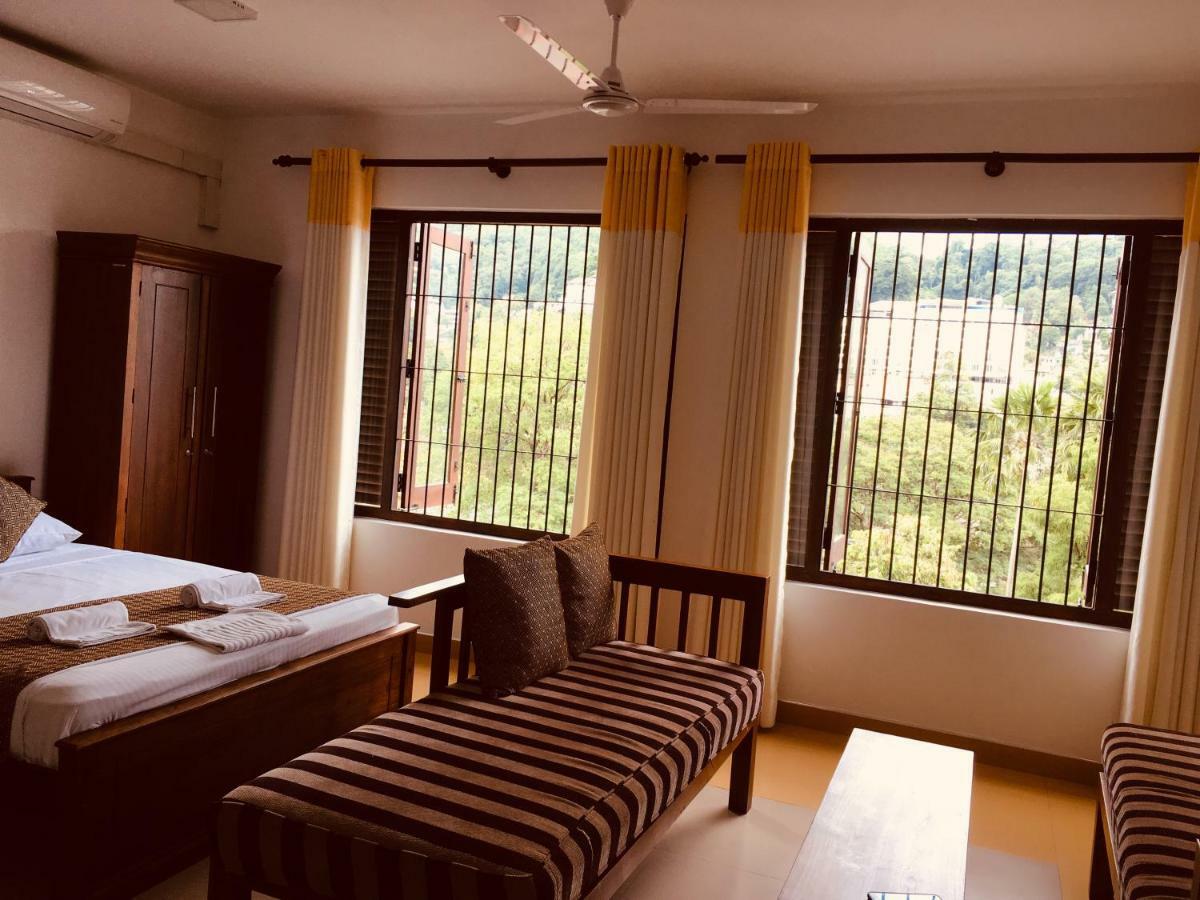 Sarvodaya Samma Vaasa Residence Kandy Bagian luar foto
