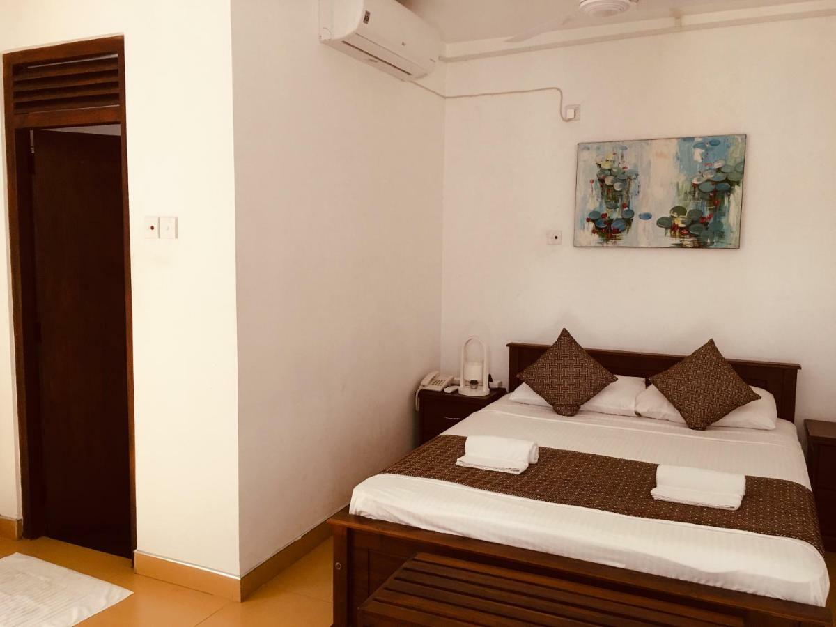 Sarvodaya Samma Vaasa Residence Kandy Bagian luar foto